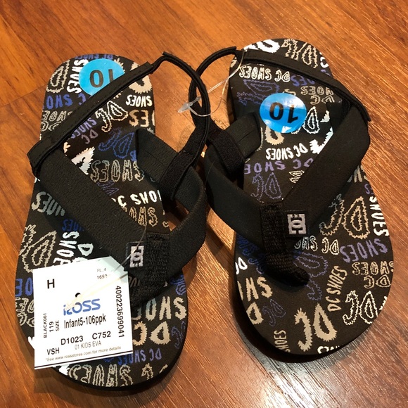 DC Shoes Sandals. NWT. Size 10. - Picture 4 of 5